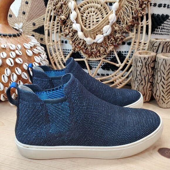 Rothys Women's 7/37.5 Metallic Blue Lattice Stitch Chelsea Ankle Boots Retired - Picture 1 of 15